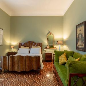 Klassieke Kamer met een King Size Bed